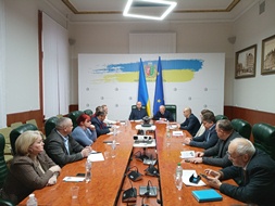 Відбувся експертний круглий стіл з нагоди Дня місцевого самоврядування